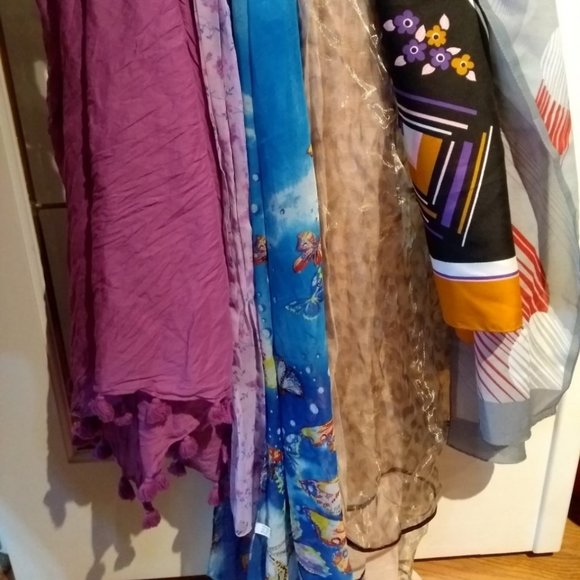Lot of 6 Scarves-Mix - Picture 3 of 3